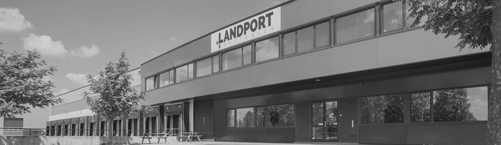 Landport Energy - Powered by Louwman Group is een activiteit van Landport B.V. 