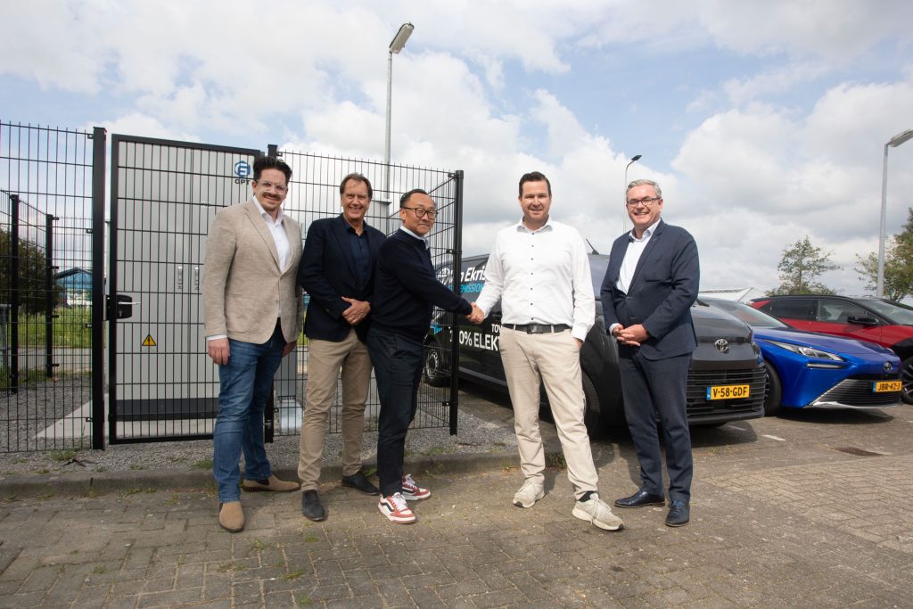Toyota-dealer Van Ekris zet batterijopslag in tegen netcongestie bij drie vestigingen